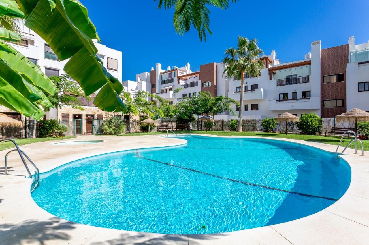 Lets In The Sun Calablanca Apartment La Cala De Mijas Bagian luar foto