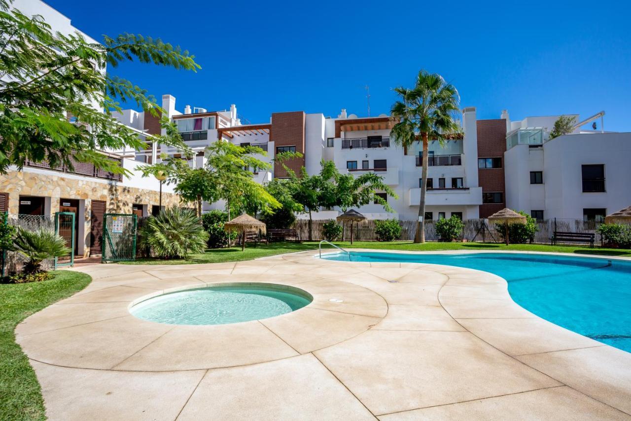 Lets In The Sun Calablanca Apartment La Cala De Mijas Bagian luar foto